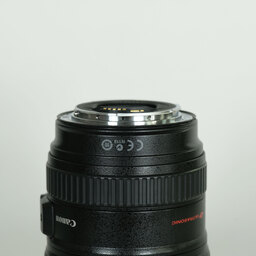 Canon EF24-105mm F4L IS USM Canon EF24-105mm F4L IS USM