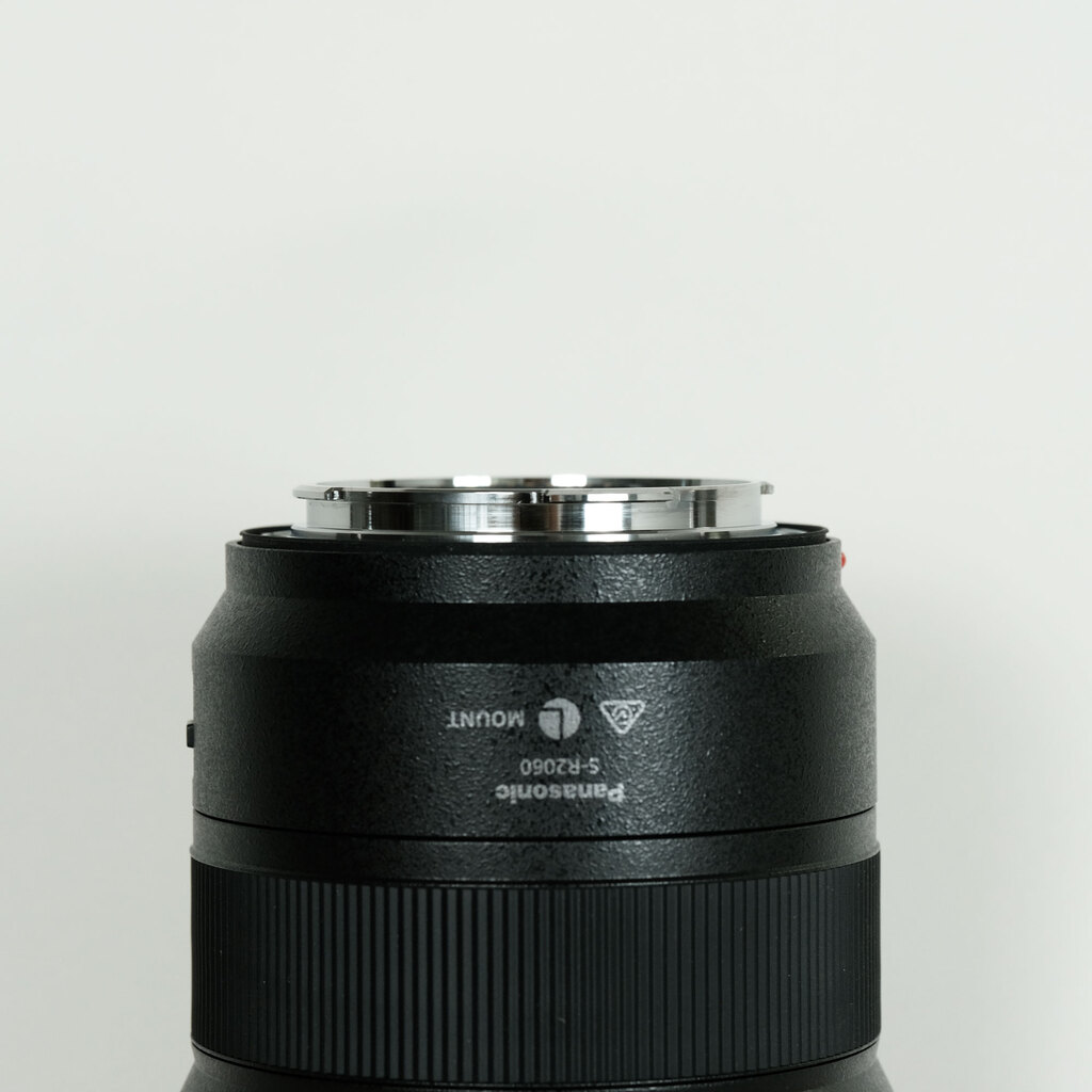 Panasonic LUMIX S 20-60mm F3.5-5.6 Panasonic LUMIX S 20-60mm F3.5-5.6