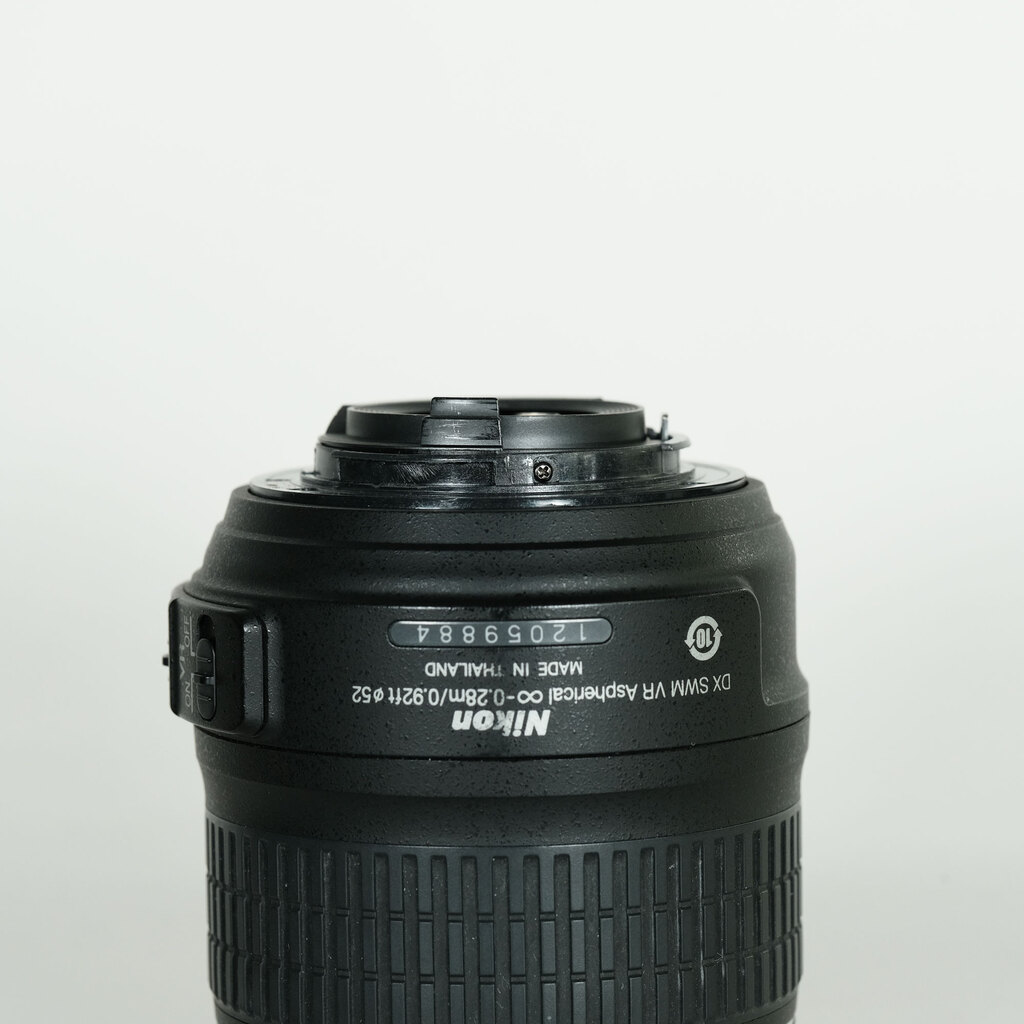 Nikon AF-S DX NIKKOR 18-55mm F3.5-5.6 G VR