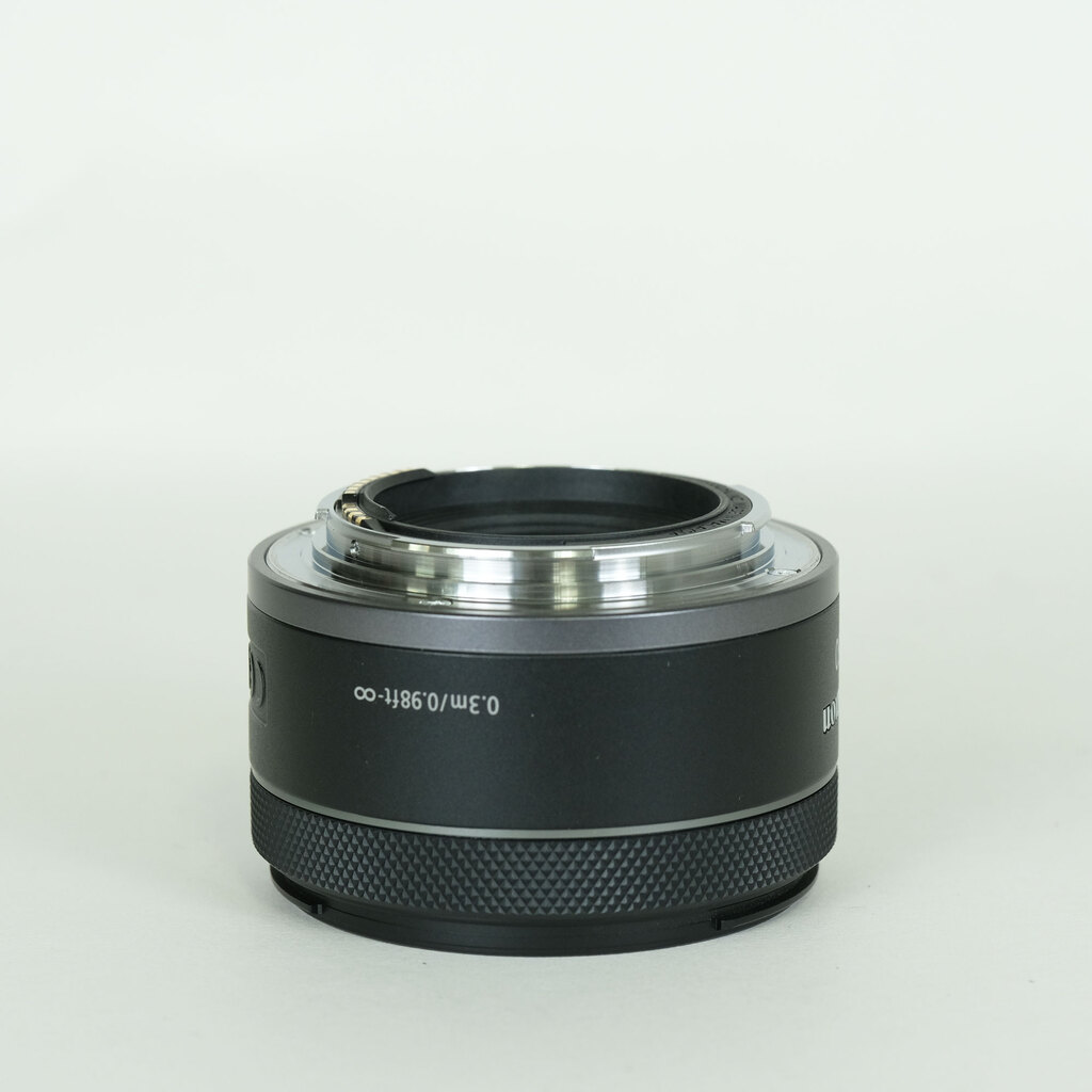 Canon RF50mm F1.8 STM