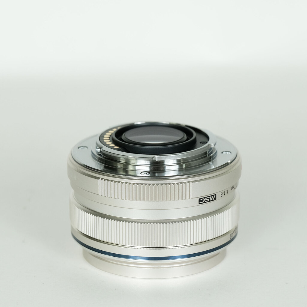 OLYMPUS 17mm f/1.8 レンズ Olympus M. Zuiko 17mm F1.8 Interchangeable Lens for Olympus