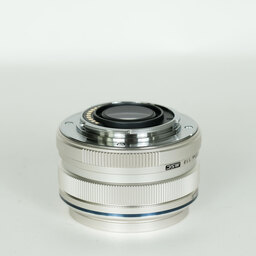 OLYMPUS M.ZUIKO DIGITAL 17mm F1.8