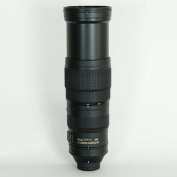 Nikon AF-S NIKKOR 200-500mm f/5.6E ED VR Nikon AF-S NIKKOR 200-500mm f/5.6E ED VR