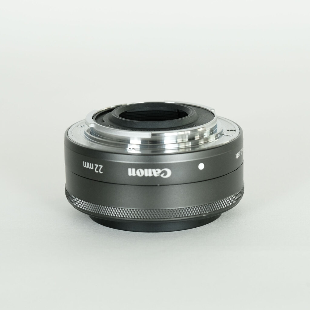 Canon EF-M22mm F2 STM Canon EF-M22mm F2 STM