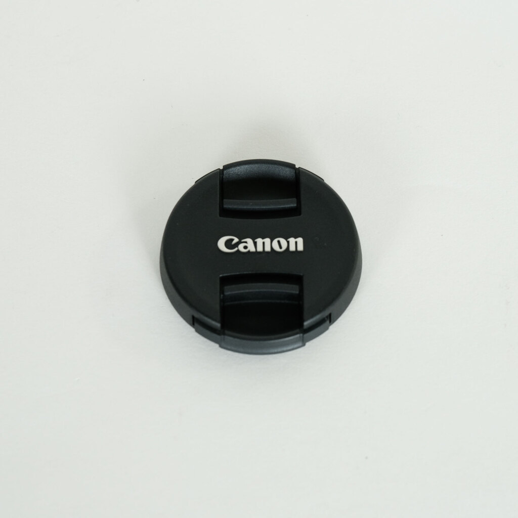 Canon RF50mm F1.8 STM Canon RF50mm F1.8 STM