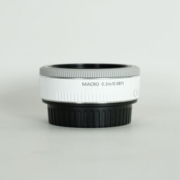 Canon EF40mm F2.8 STM ホワイト Canon EF40mm F2.8 STM ホワイト
