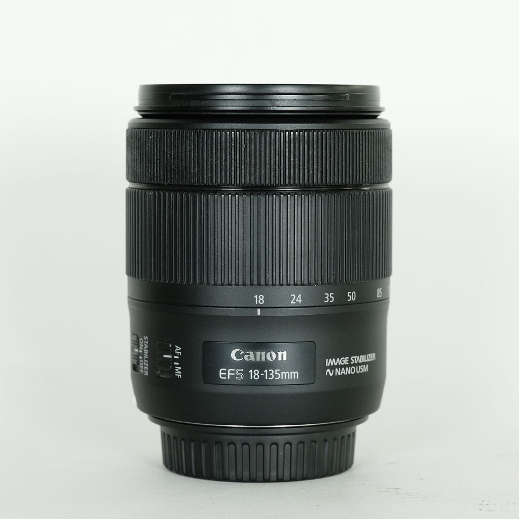 Canon EF-S18-135mm F3.5-5.6 IS USM