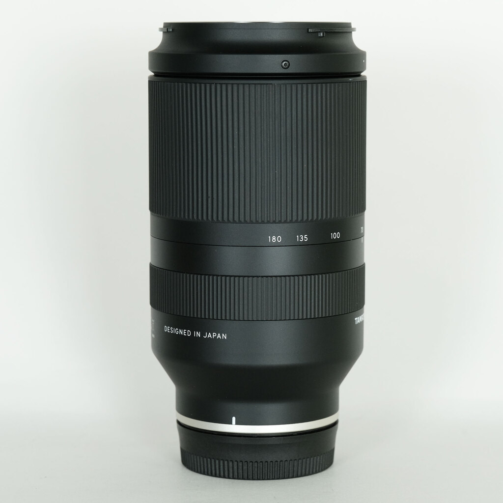 TAMRON 70-180mm F/2.8 Di III VXD (Model A056) [ ソニーE用 ]