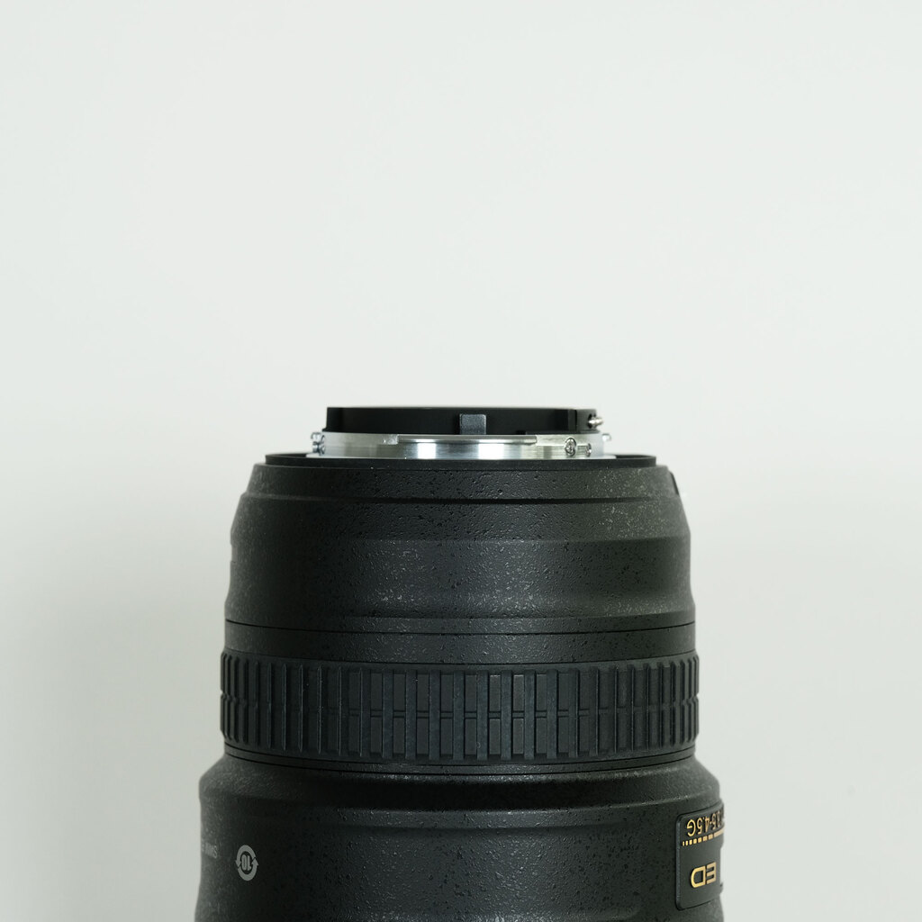 Nikon AF-S NIKKOR 18-35mm F3.5–4.5 G ED Nikon AF-S NIKKOR 18-35mm F3.5–4.5 G ED