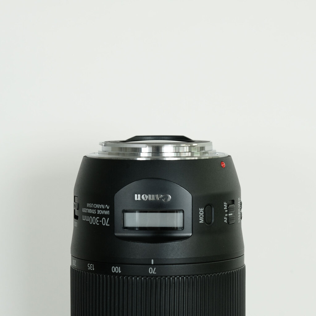 Canon EF70-300mm F4-5.6 IS II USM Canon EF70-300mm F4-5.6 IS II USM