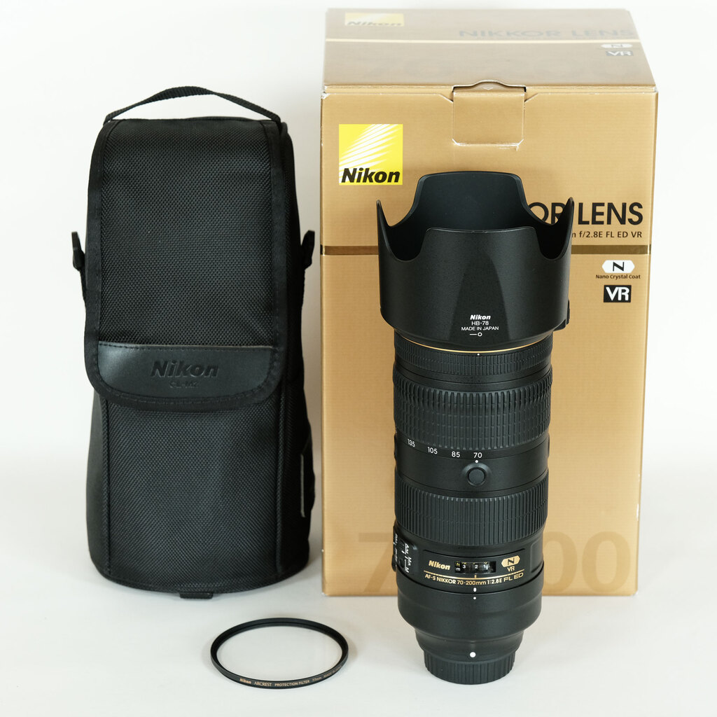 Nikon AF-S NIKKOR 70-200mm f/2.8E FL ED VR Nikon AF-S NIKKOR 70-200mm f/2.8E FL ED VR