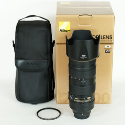 Nikon AF-S NIKKOR 70-200mm f/2.8E FL ED VR Nikon AF-S NIKKOR 70-200mm f/2.8E FL ED VR