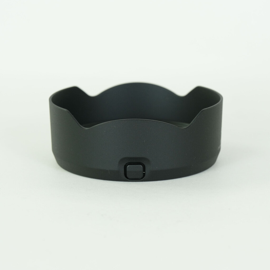 Canon RF16mm F2.8 STM Canon RF16mm F2.8 STM