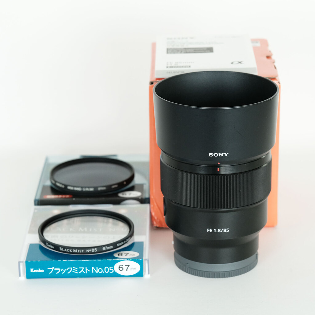 SONY FE 85mm F1.8 レンズ 本体 SONY FE 85mm F1.8 SEL85F18を徹底解説。作例からレビューまで