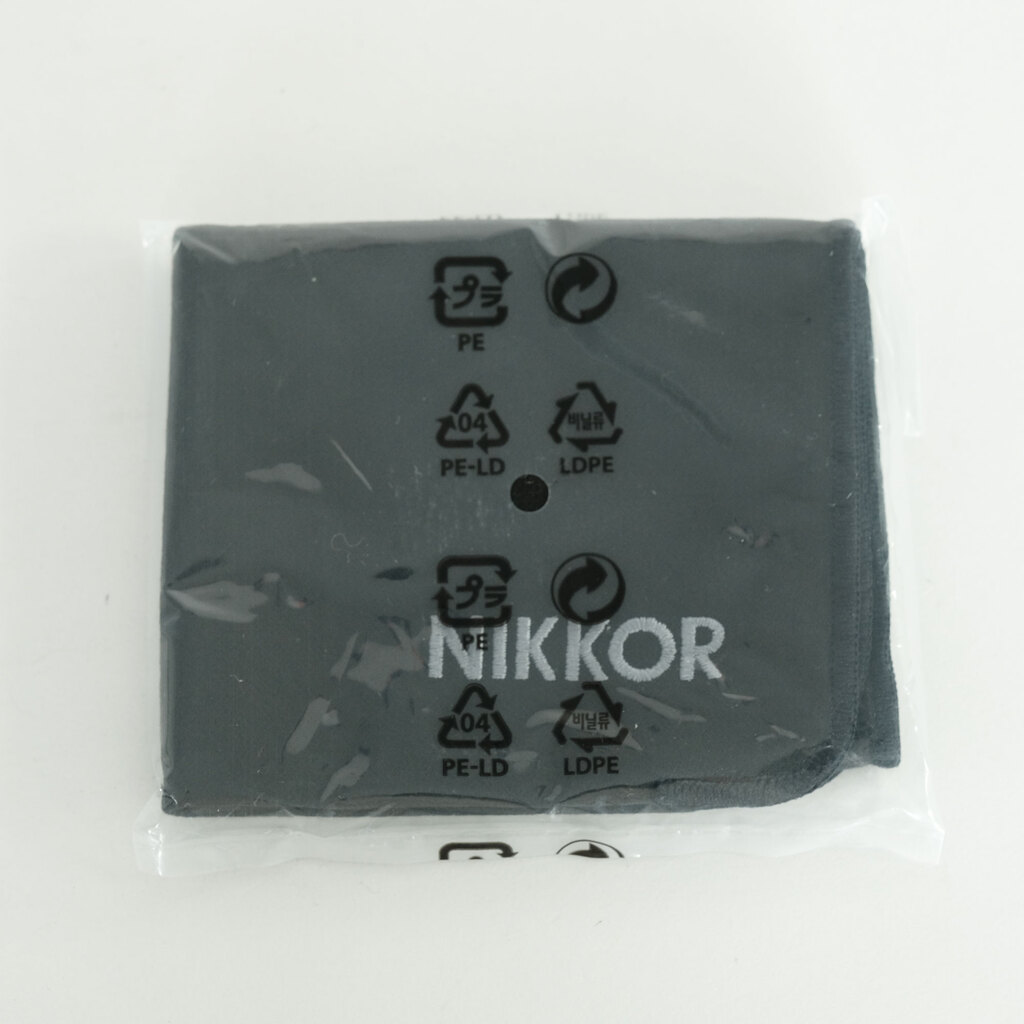 Nikon NIKKOR Z 24-200mm f/4-6.3 VR Nikon NIKKOR Z 24-200mm f/4-6.3 VR