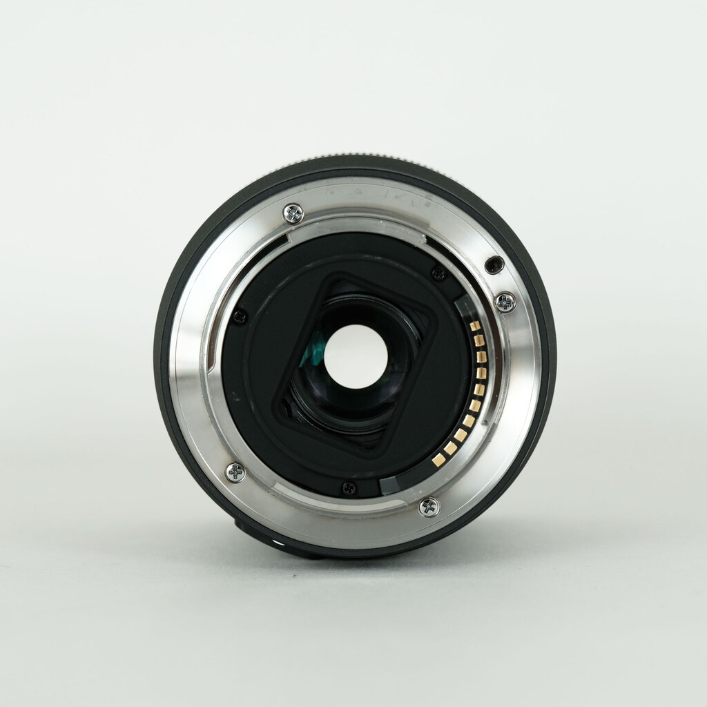 SONY E 18-135mm F3.5-5.6 OSS SEL18135