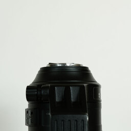 Nikon AF-S NIKKOR 200-500mm f/5.6E ED VR Nikon AF-S NIKKOR 200-500mm f/5.6E ED VR