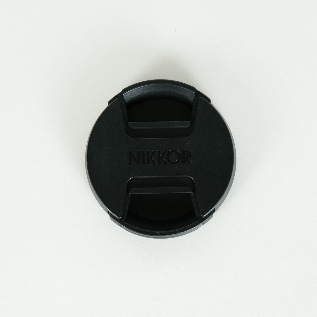 Nikon NIKKOR Z 40mm f/2 Nikon NIKKOR Z 40mm f/2