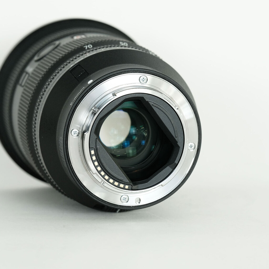 SONY FE 24-70mm F2.8 GM II SEL2470GM2 SONY FE 24-70mm F2.8 GM II SEL2470GM2