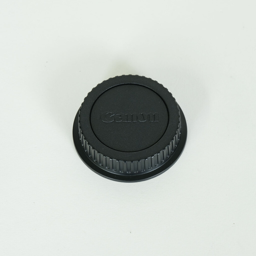 Canon EF28-105mm F3.5-4.5 II USM Canon EF28-105mm F3.5-4.5 II USM