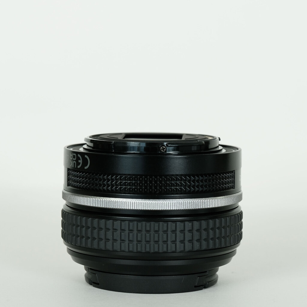 【美品】Nikon Z 40mm f2 箱付き 新品)Nikon (ニコン) Z f Z 40mm F2（Special Edition）レンズ