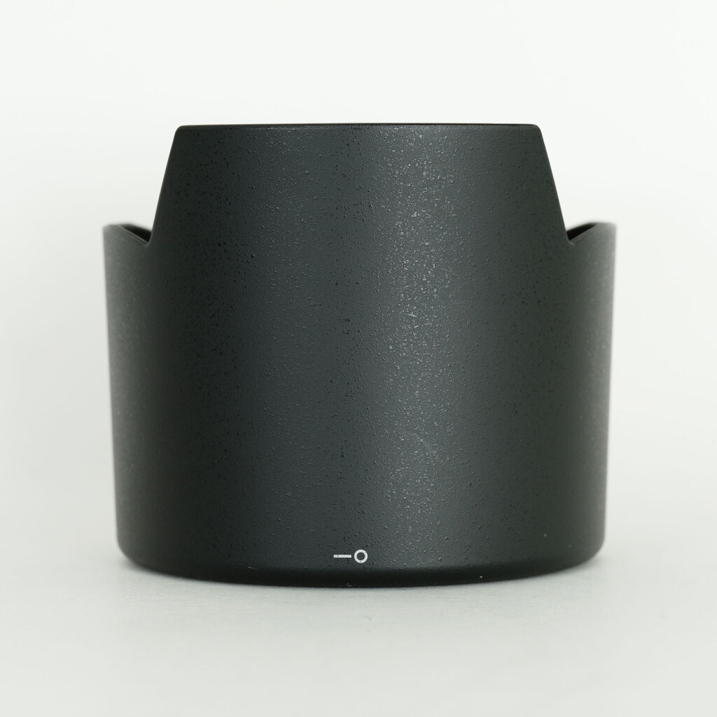 Nikon AF-S VR Micro-Nikkor 105mm f/2.8G IF-ED Nikon AF-S VR Micro-Nikkor 105mm f/2.8G IF-ED