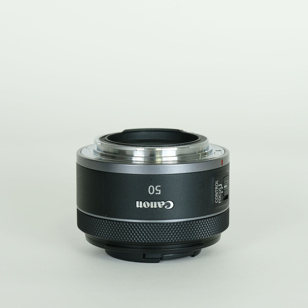 Canon RF50mm F1.8 STM Canon RF50mm F1.8 STM