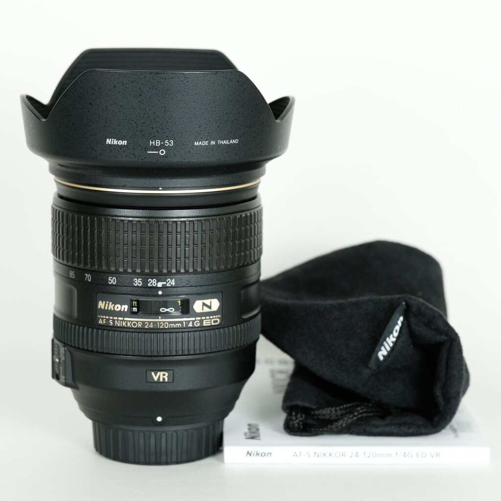 Nikon AF-S NIKKOR 24-120mm f/4G ED VR Nikon AF-S NIKKOR 24-120mm f/4G ED VR