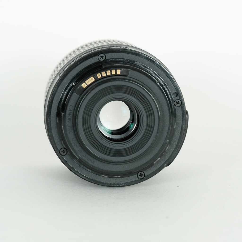 Canon EF-S18-55mm F3.5-5.6 IS STM Canon EF-S18-55mm F3.5-5.6 IS STM