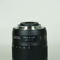 Canon EF-S18-135mm F3.5-5.6 IS USM