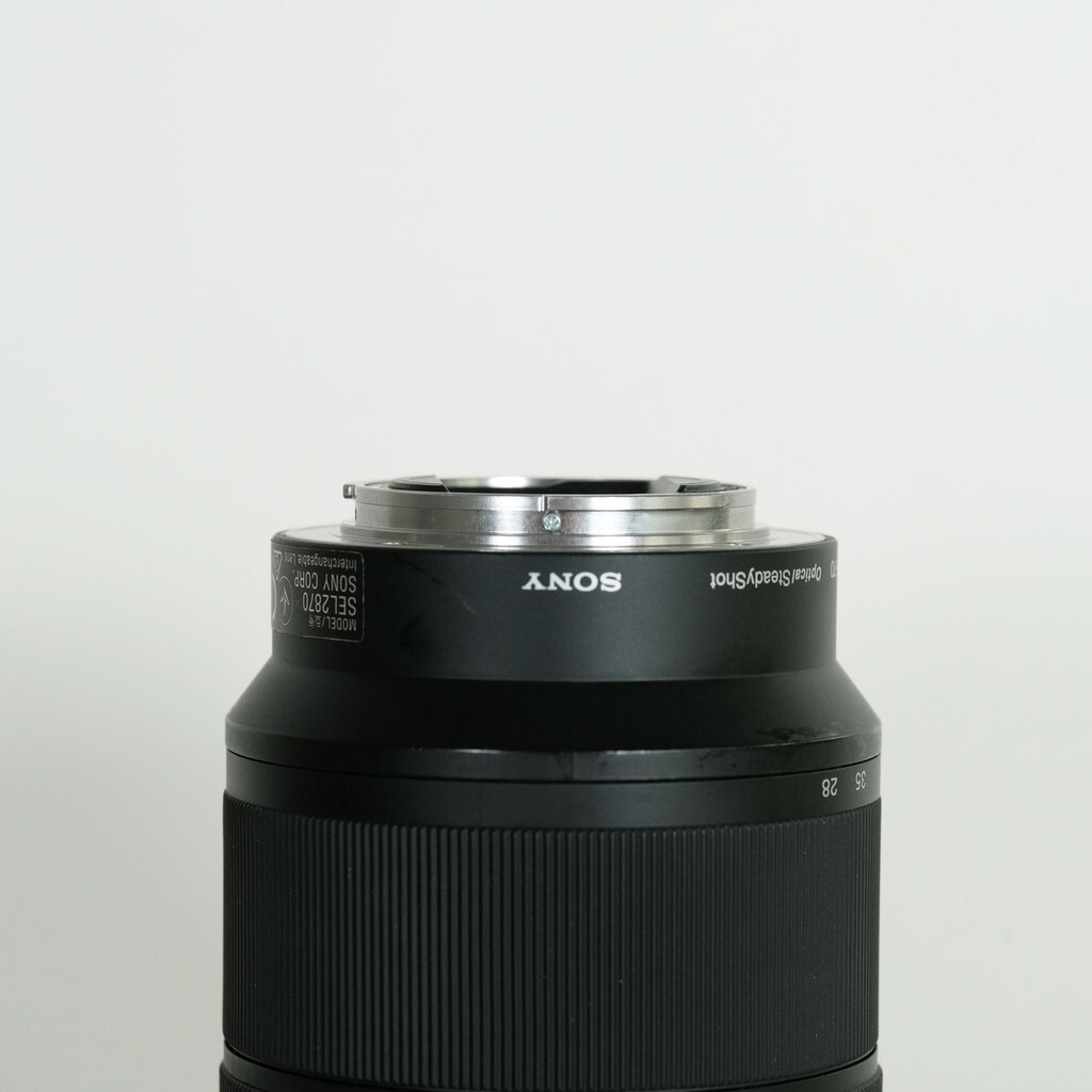 SONY FE 28-70mm F3.5-5.6 OSS SEL2870 SONY FE 28-70mm F3.5-5.6 OSS SEL2870