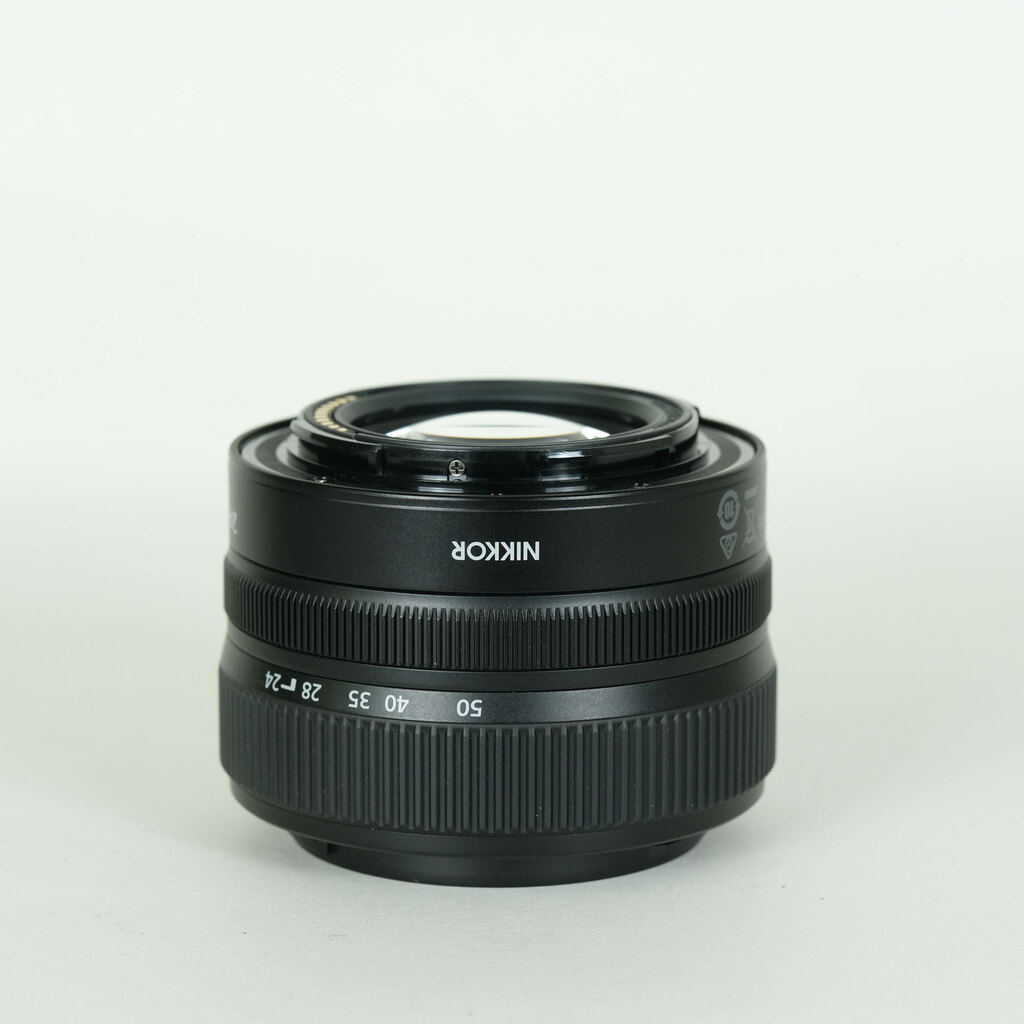 Nikon NIKKOR Z 24-50mm f/4-6.3 Nikon NIKKOR Z 24-50mm f/4-6.3