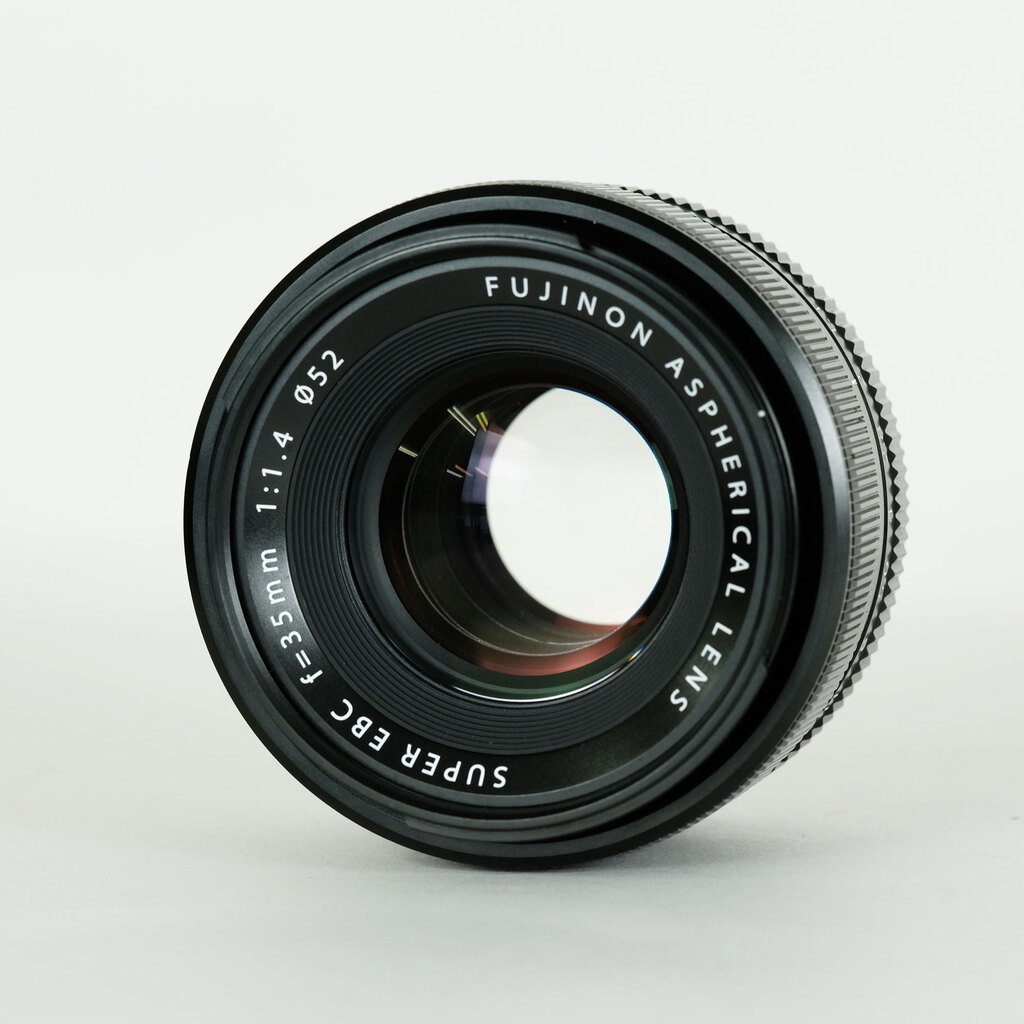 【ジャンク品_バルサム切れ】富士フィルム カメラレンズ XF35mmF1.4 R FUJIFILM XF35mmF1.4 Rの出品 | ONE SCENE（ワンシーン）