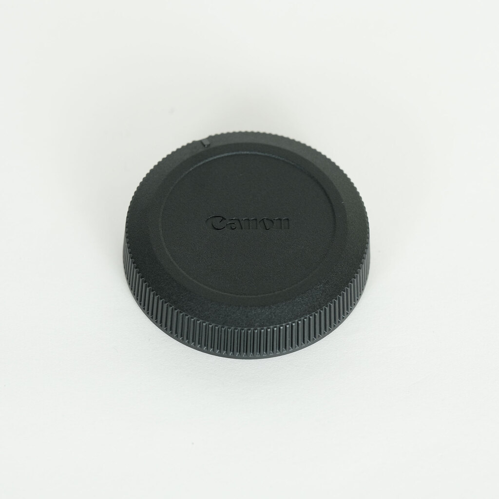 Canon RF16mm F2.8 STM