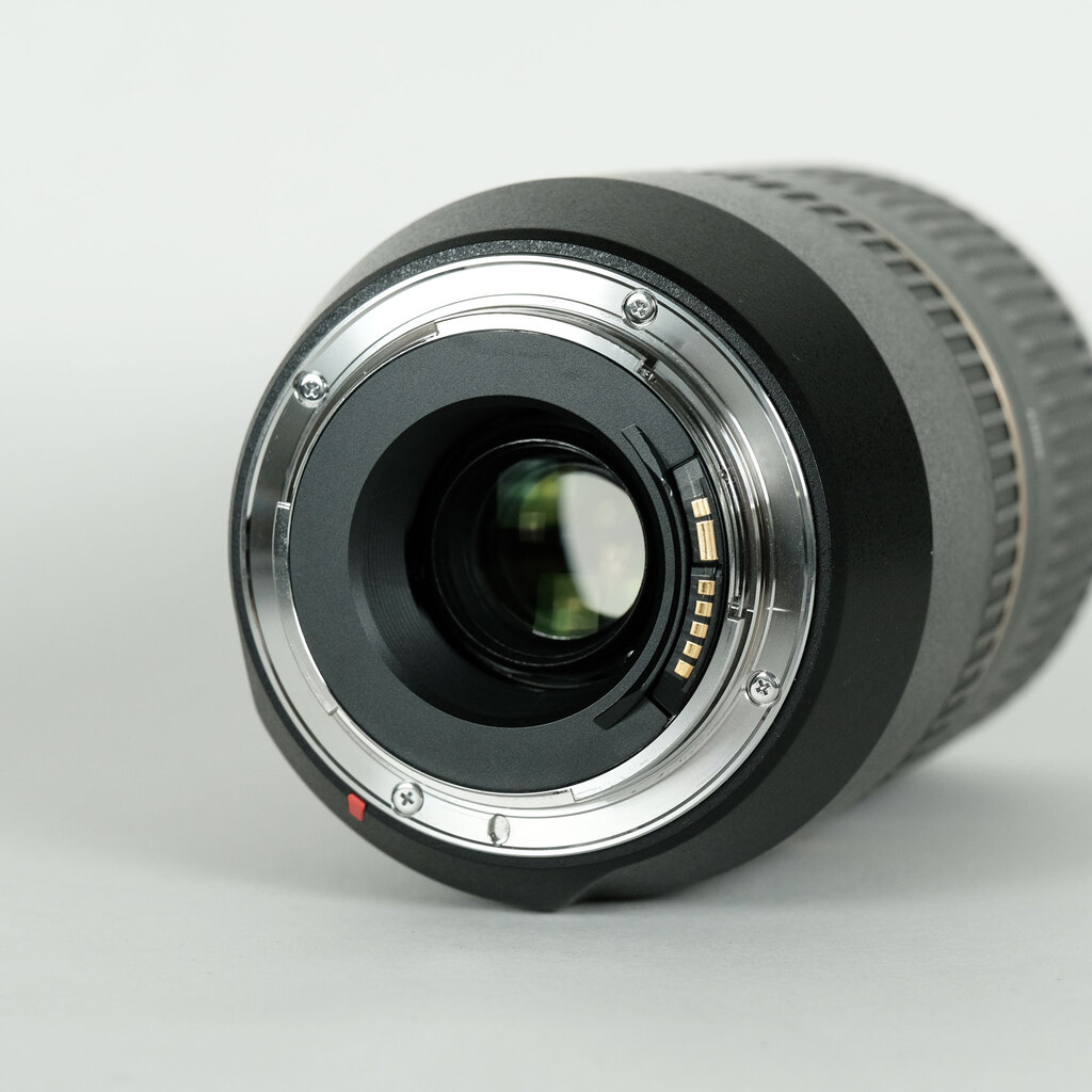 TAMRON SP 70-300mm F4-5.6 Di VC USD/Model A005E(キヤノンEF用) TAMRON SP 70-300mm F4-5.6 Di VC USD/Model A005E(キヤノンEF用)