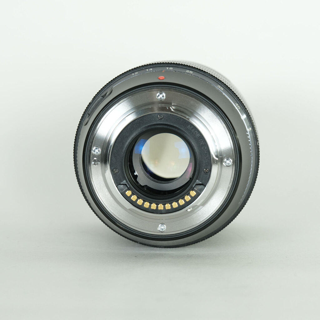 OLYMPUS M.ZUIKO DIGITAL ED 12-40mm F2.8 PRO OLYMPUS M.ZUIKO DIGITAL ED 12-40mm F2.8 PRO