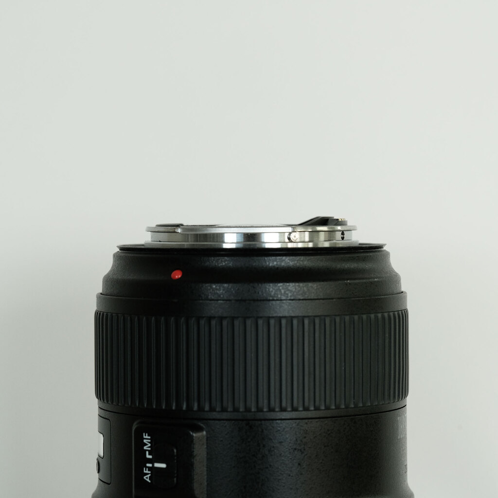 Canon EF24-70mm F2.8L II USM Canon EF24-70mm F2.8L II USM
