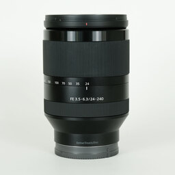 SONY FE 24-240mm F3.5-6.3 OSS SEL24240