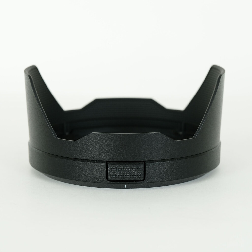 Panasonic LUMIX S 24-105mm F4 MACRO O.I.S. Panasonic LUMIX S 24-105mm F4 MACRO O.I.S.