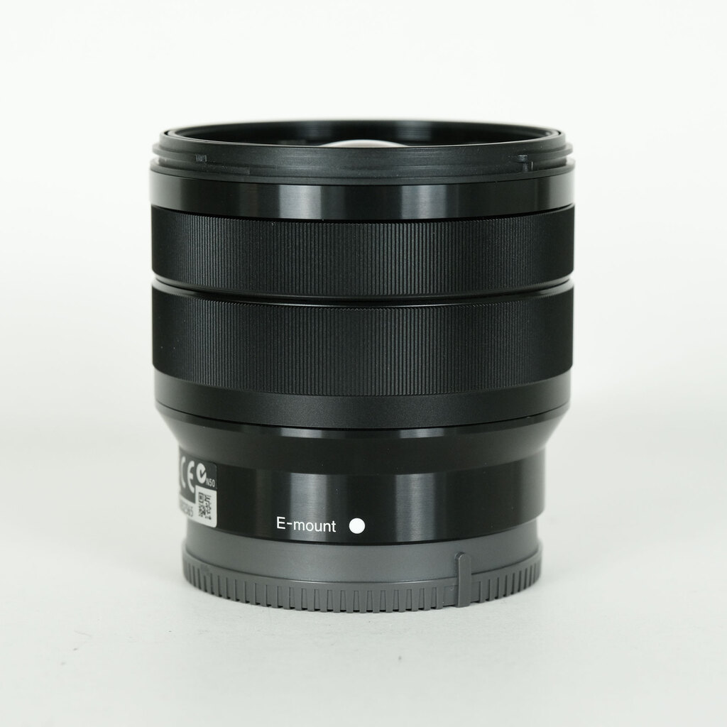 SONY E 10-18mm F4 OSS SEL1018