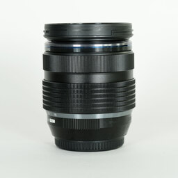 OLYMPUS M.ZUIKO DIGITAL ED 12-40mm F2.8 PRO OLYMPUS M.ZUIKO DIGITAL ED 12-40mm F2.8 PRO