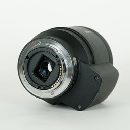 SONY E PZ 18-200mm F3.5-6.3 OSS SELP18200 SONY E PZ 18-200mm F3.5-6.3 OSS SELP18200