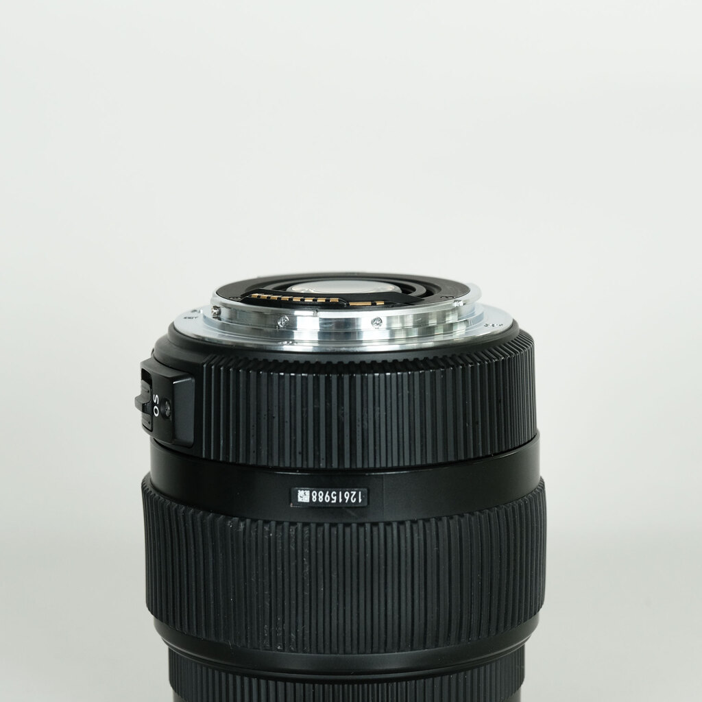 SIGMA 18-200mm F3.5-6.3 II DC OS HSM (キヤノンEF用)