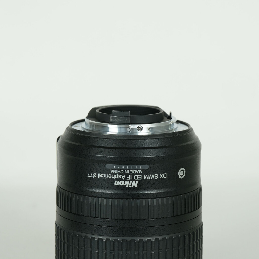 Nikon AF-S DX NIKKOR 10-24mm f/3.5-4.5G ED Nikon AF-S DX NIKKOR 10-24mm f/3.5-4.5G ED