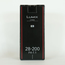 Panasonic LUMIX S 28-200mm F4-7.1 MACRO O.I.S. Panasonic LUMIX S 28-200mm F4-7.1 MACRO O.I.S.