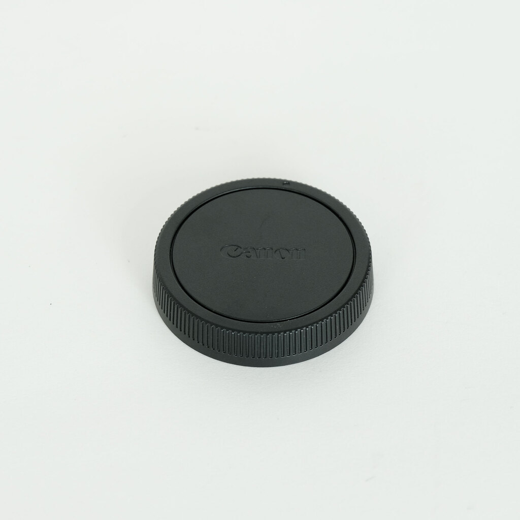 Canon EF-M22mm F2 STM Canon EF-M22mm F2 STM