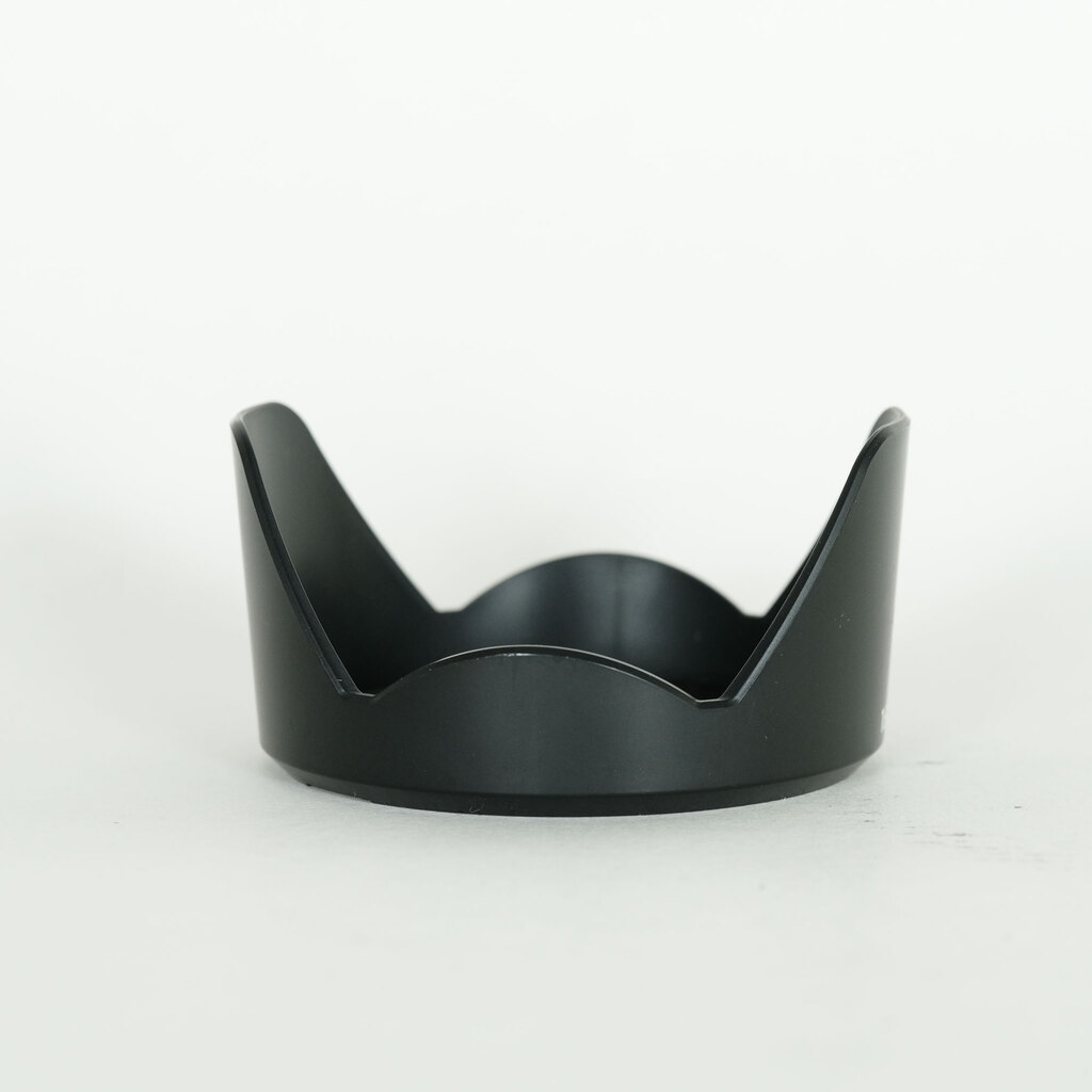 FUJIFILM フジノン XC16-50mm F3.5-5.6 OIS シルバー FUJIFILM フジノン XC16-50mm F3.5-5.6 OIS シルバー