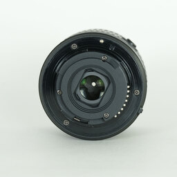 Nikon AF-P DX NIKKOR 18-55mm F3.5-5.6G VR Nikon AF-P DX NIKKOR 18-55mm F3.5-5.6G VR