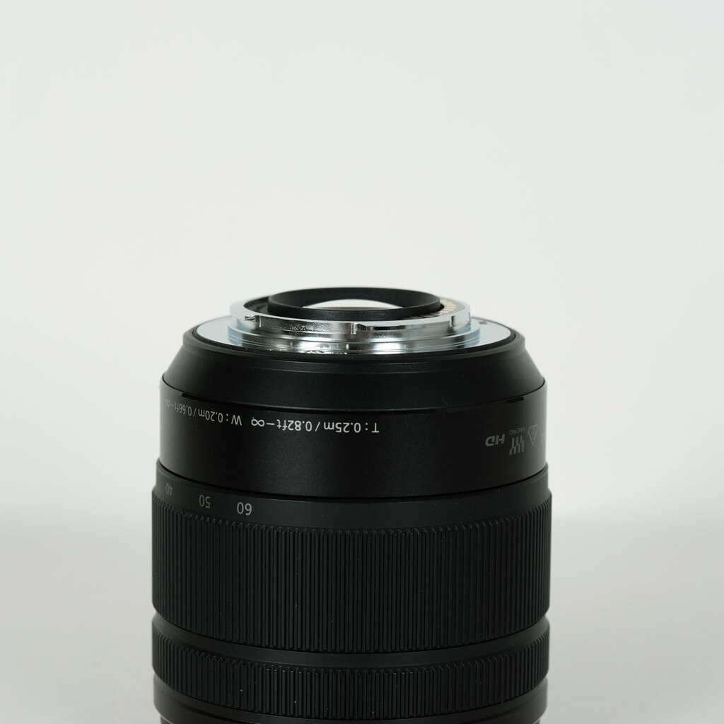 Panasonic LUMIX G VARIO 12-60mm / F3.5-5.6 ASPH. / POWER O.I.S. Panasonic LUMIX G VARIO 12-60mm / F3.5-5.6 ASPH. / POWER O.I.S.