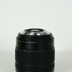 Panasonic LUMIX G VARIO 12-60mm / F3.5-5.6 ASPH. / POWER O.I.S. Panasonic LUMIX G VARIO 12-60mm / F3.5-5.6 ASPH. / POWER O.I.S.